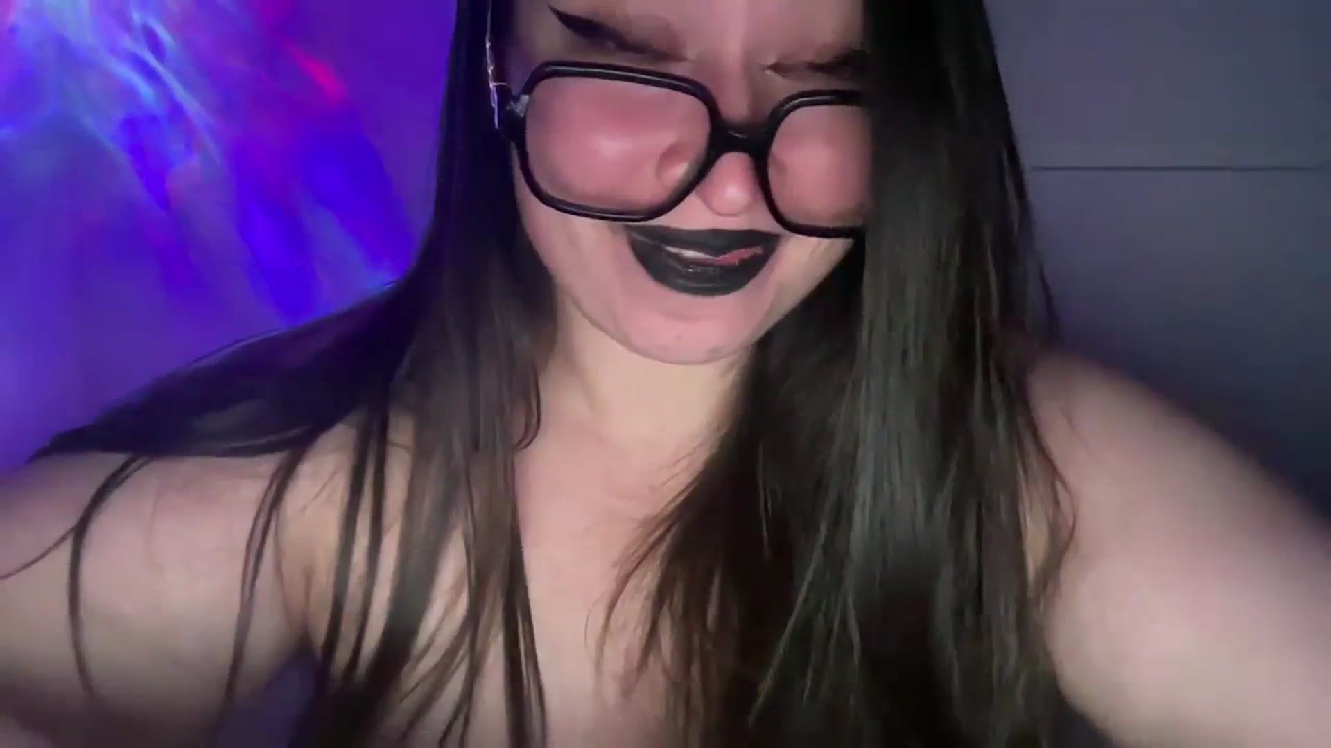 Gallery image thumbnail from Hasymura's myfreecams stream on, 11/22/2023, 24:21 image 20 of 20