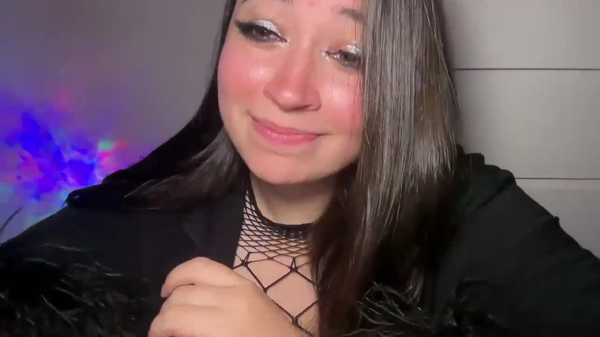 Gallery image thumbnail from Hasymura's myfreecams stream on, 11/26/2023, 23:43 image 7 of 20