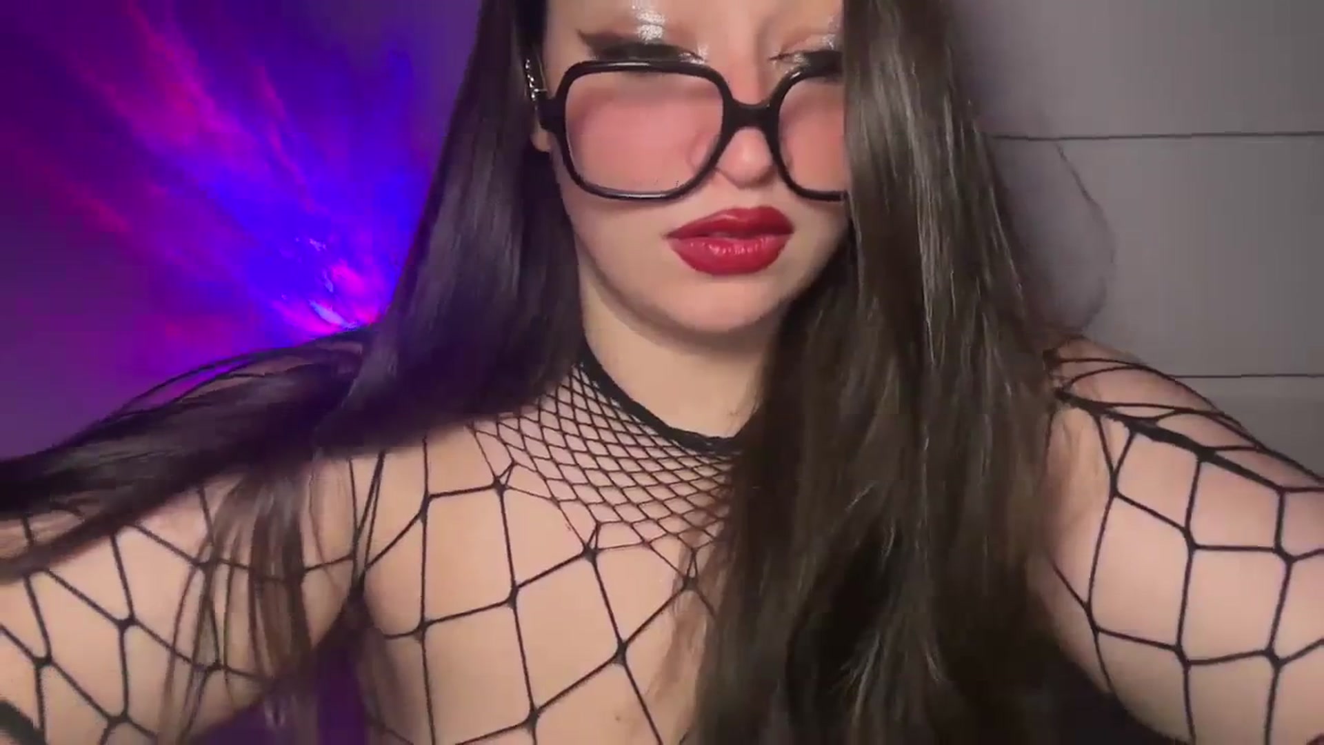 Gallery image thumbnail from Hasymura's myfreecams stream on, 12/03/2023, 23:53 image 14 of 20