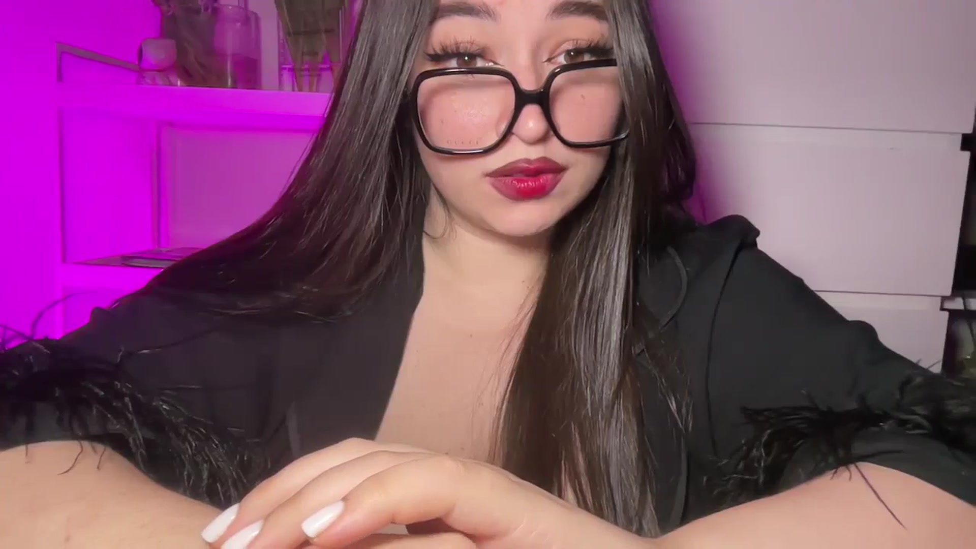 Gallery image thumbnail from Hasymura's myfreecams stream on, 01/19/2024, 22:09 image 13 of 20