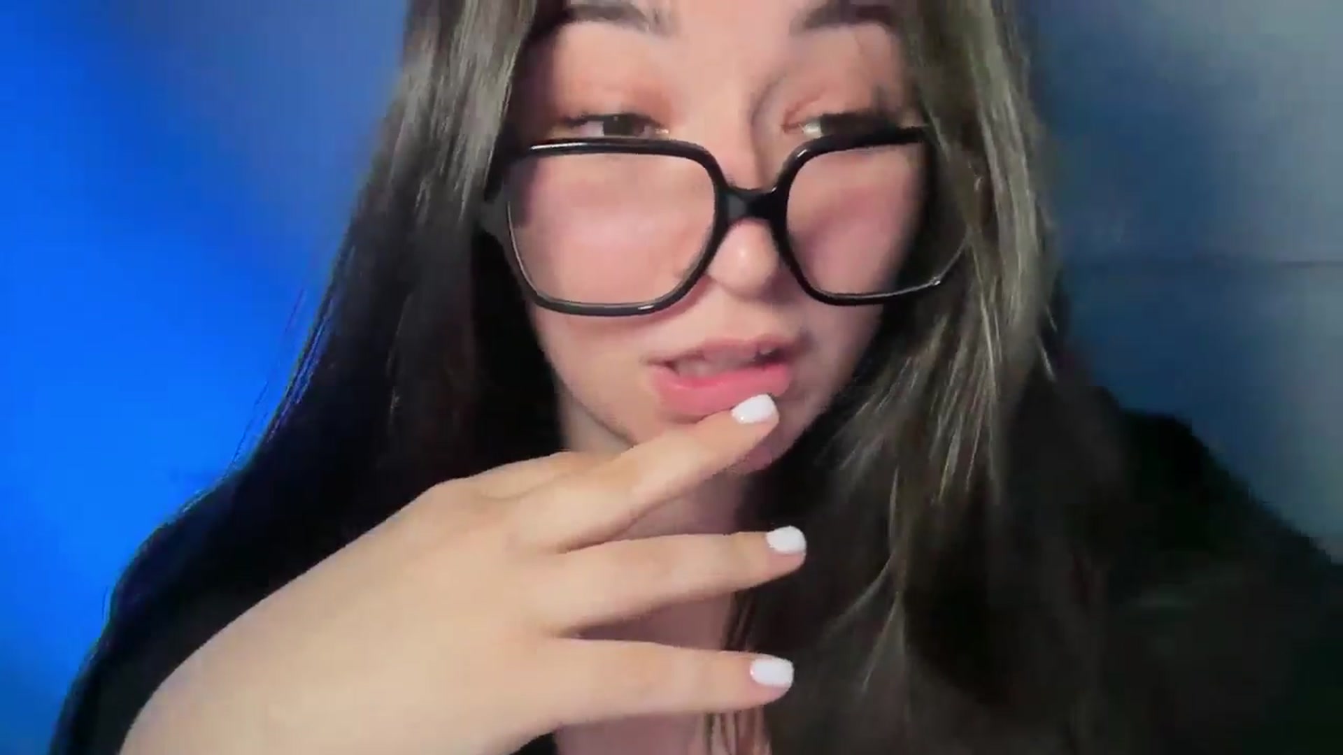Gallery image thumbnail from Hasymura's myfreecams stream on, 05/14/2024, 24:01 image 8 of 20