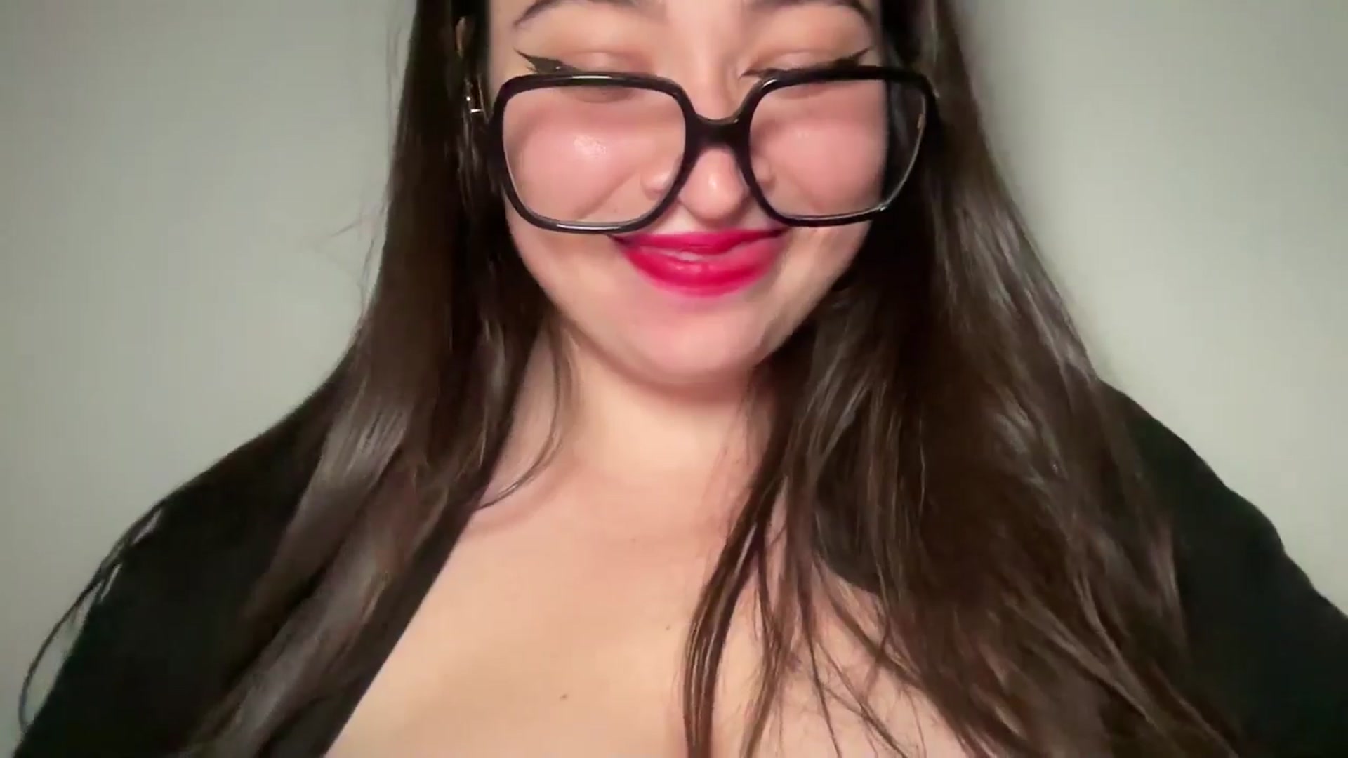 Gallery image thumbnail from Hasymura's myfreecams stream on, 06/09/2024, 22:33 image 20 of 20