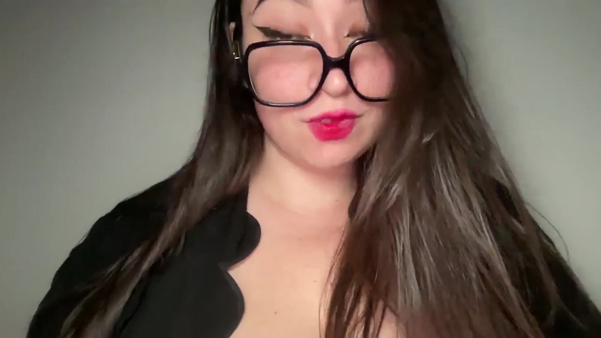 Gallery image thumbnail from Hasymura's myfreecams stream on, 06/11/2024, 22:48 image 13 of 20