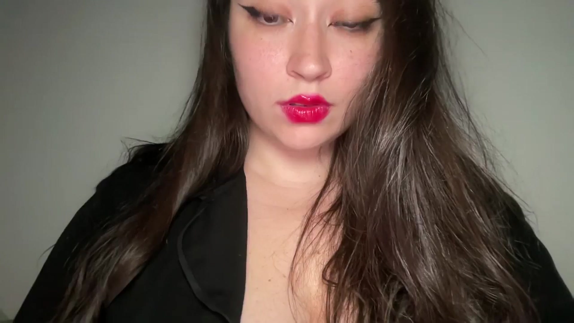 Gallery image thumbnail from Hasymura's myfreecams stream on, 06/13/2024, 22:34 image 11 of 20