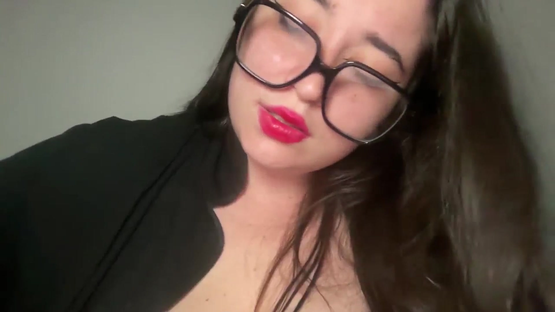 Gallery image thumbnail from Hasymura's myfreecams stream on, 06/17/2024, 20:19 image 20 of 20