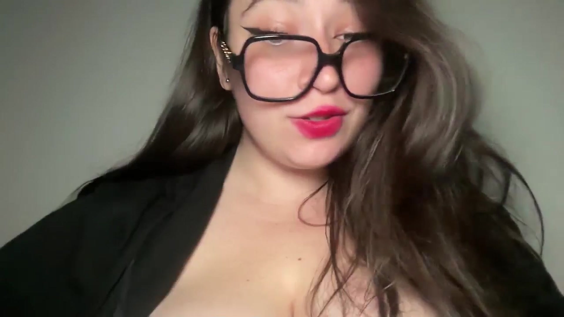 Gallery image thumbnail from Hasymura's myfreecams stream on, 06/24/2024, 23:37 image 20 of 20