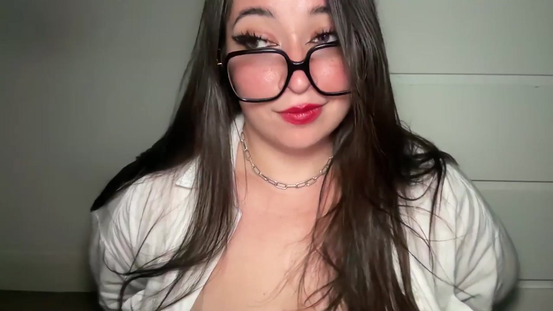 Gallery image thumbnail from Hasymura's myfreecams stream on, 08/19/2024, 01:22 image 20 of 20