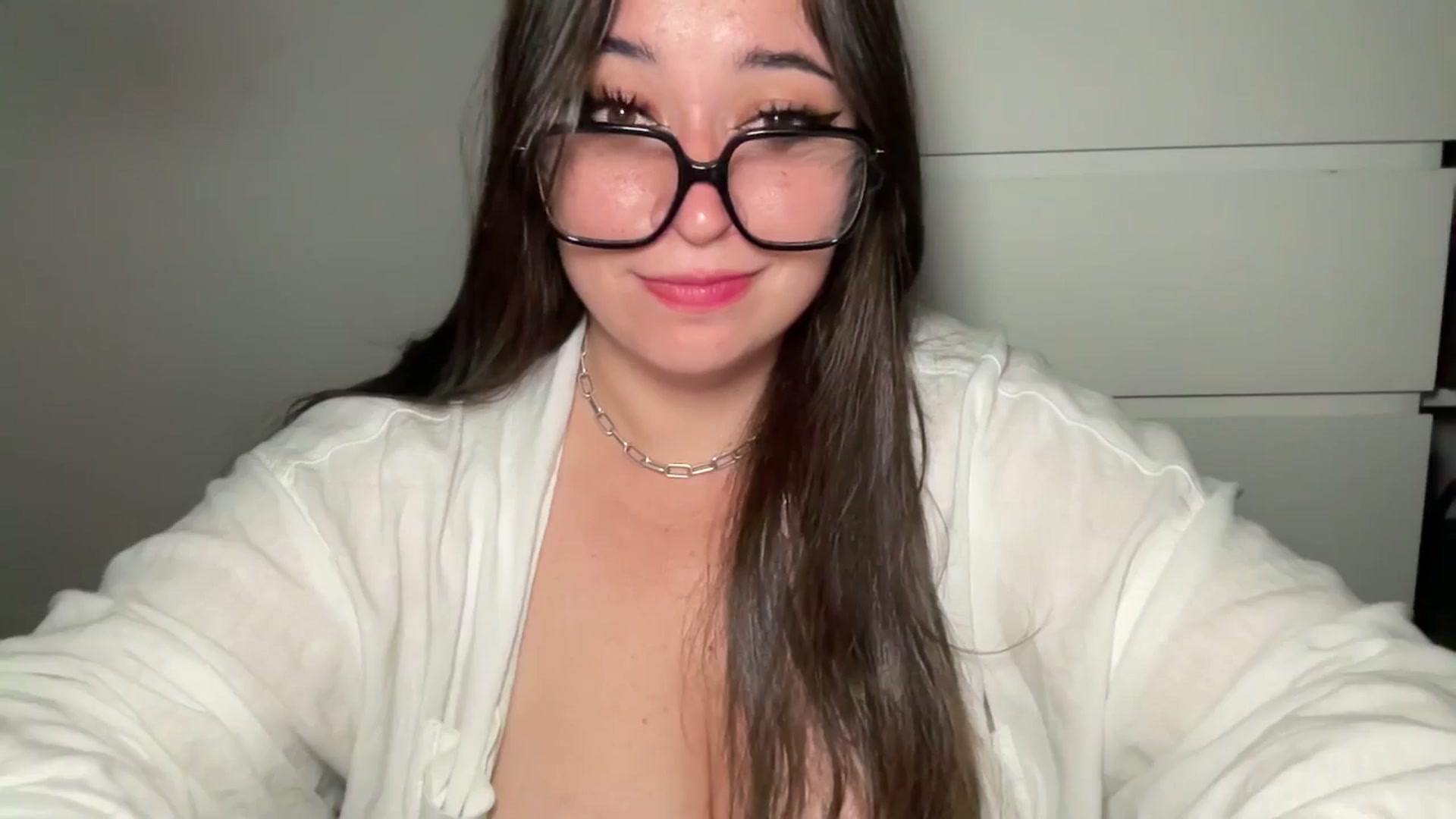 Gallery image thumbnail from Hasymura's myfreecams stream on, 08/20/2024, 02:57 image 2 of 20