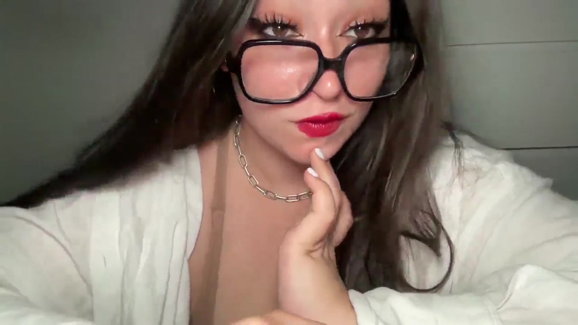 Gallery image thumbnail from Hasymura's myfreecams stream on, 08/20/2024, 22:16 image 4 of 20
