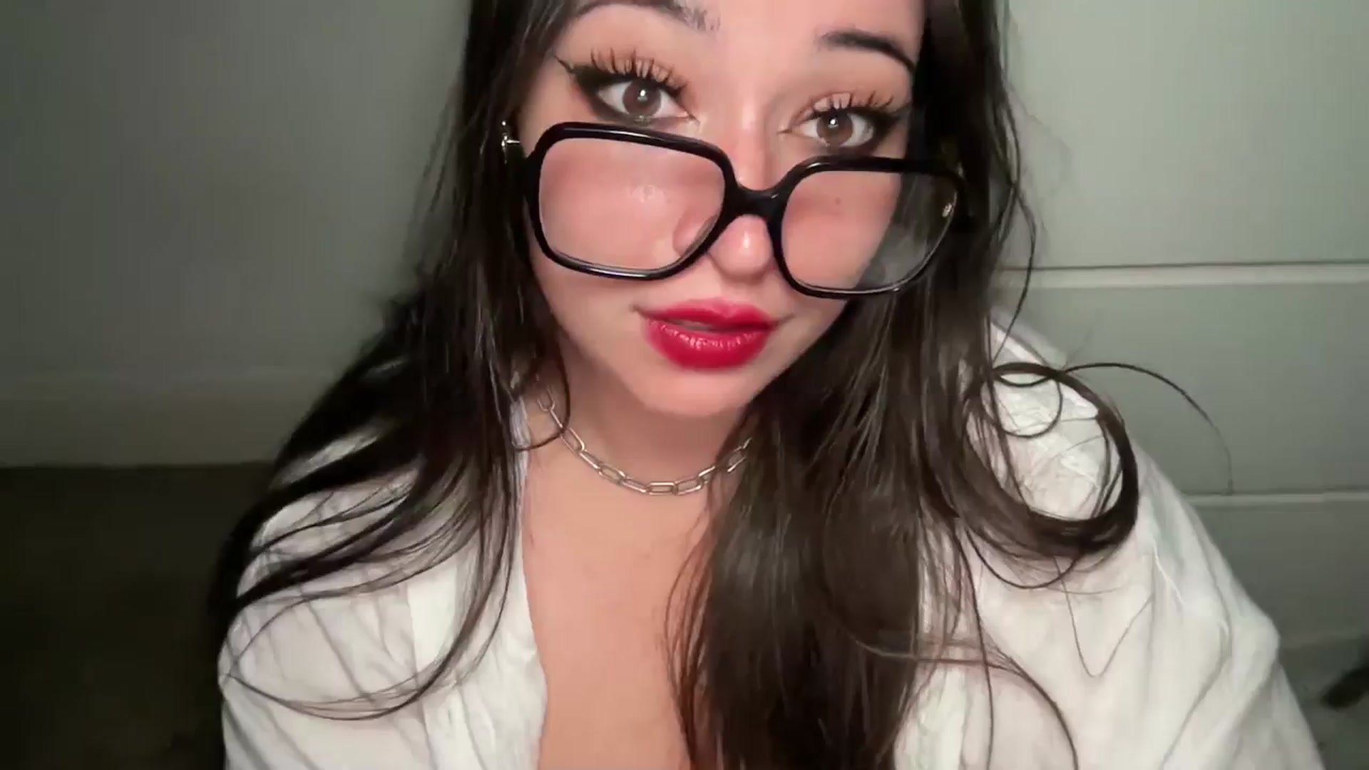 Gallery image thumbnail from Hasymura's myfreecams stream on, 08/20/2024, 23:42 image 10 of 20