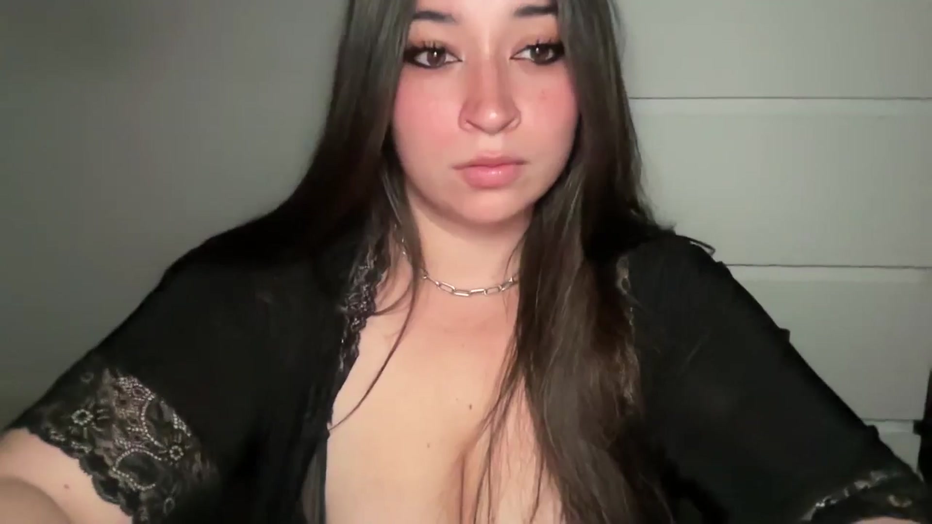 Gallery image thumbnail from Hasymura's myfreecams stream on, 08/23/2024, 22:53 image 20 of 20