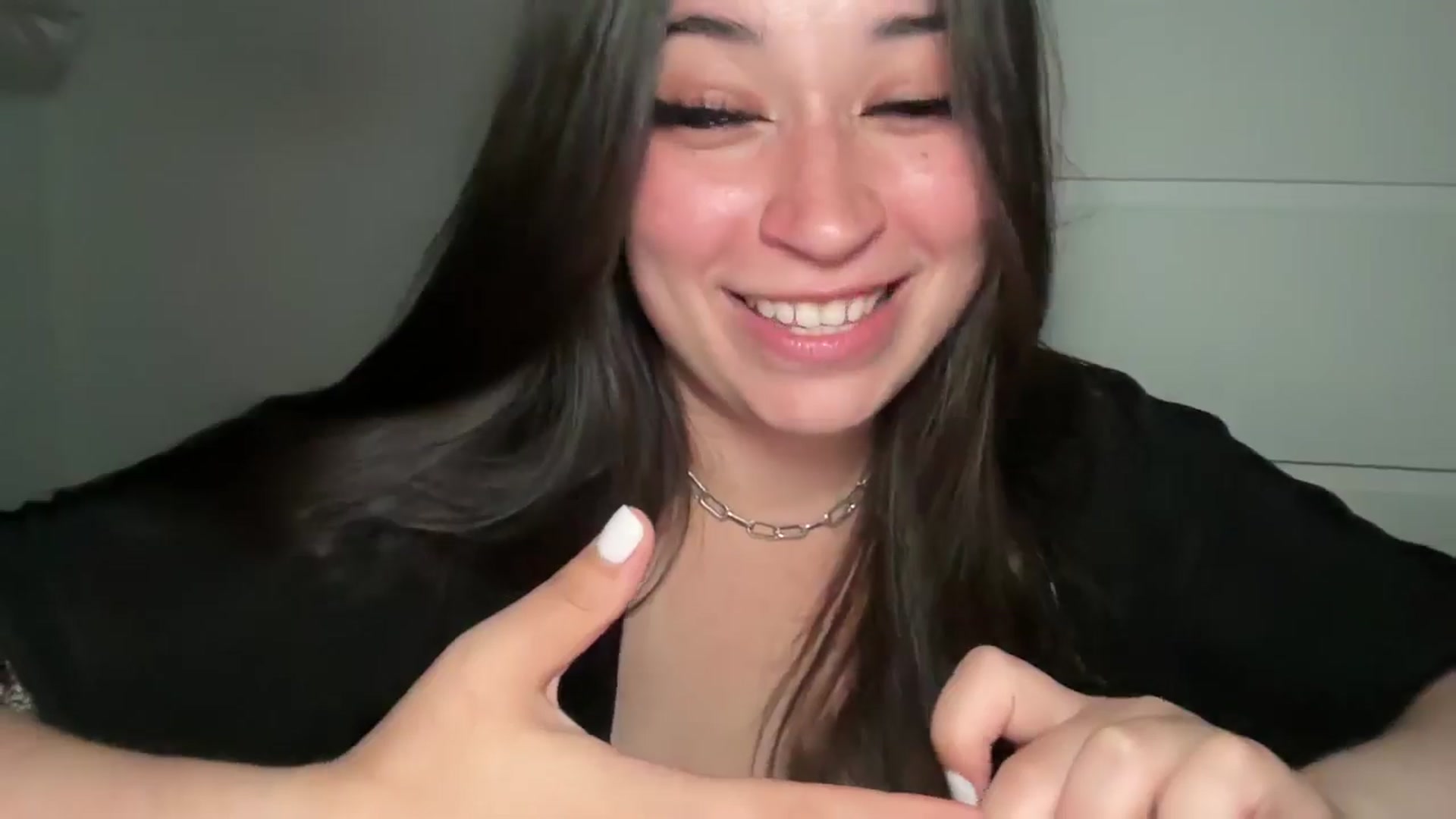 Gallery image thumbnail from Hasymura's myfreecams stream on, 08/24/2024, 24:02 image 12 of 20