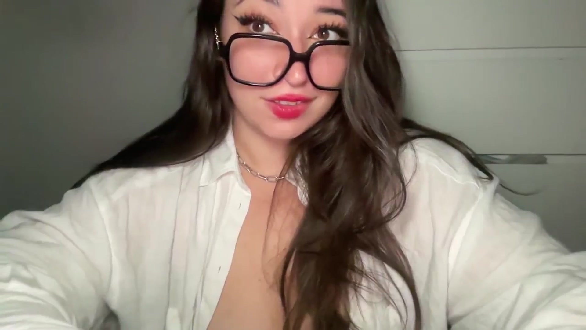 Gallery image thumbnail from Hasymura's myfreecams stream on, 08/24/2024, 22:48 image 10 of 20