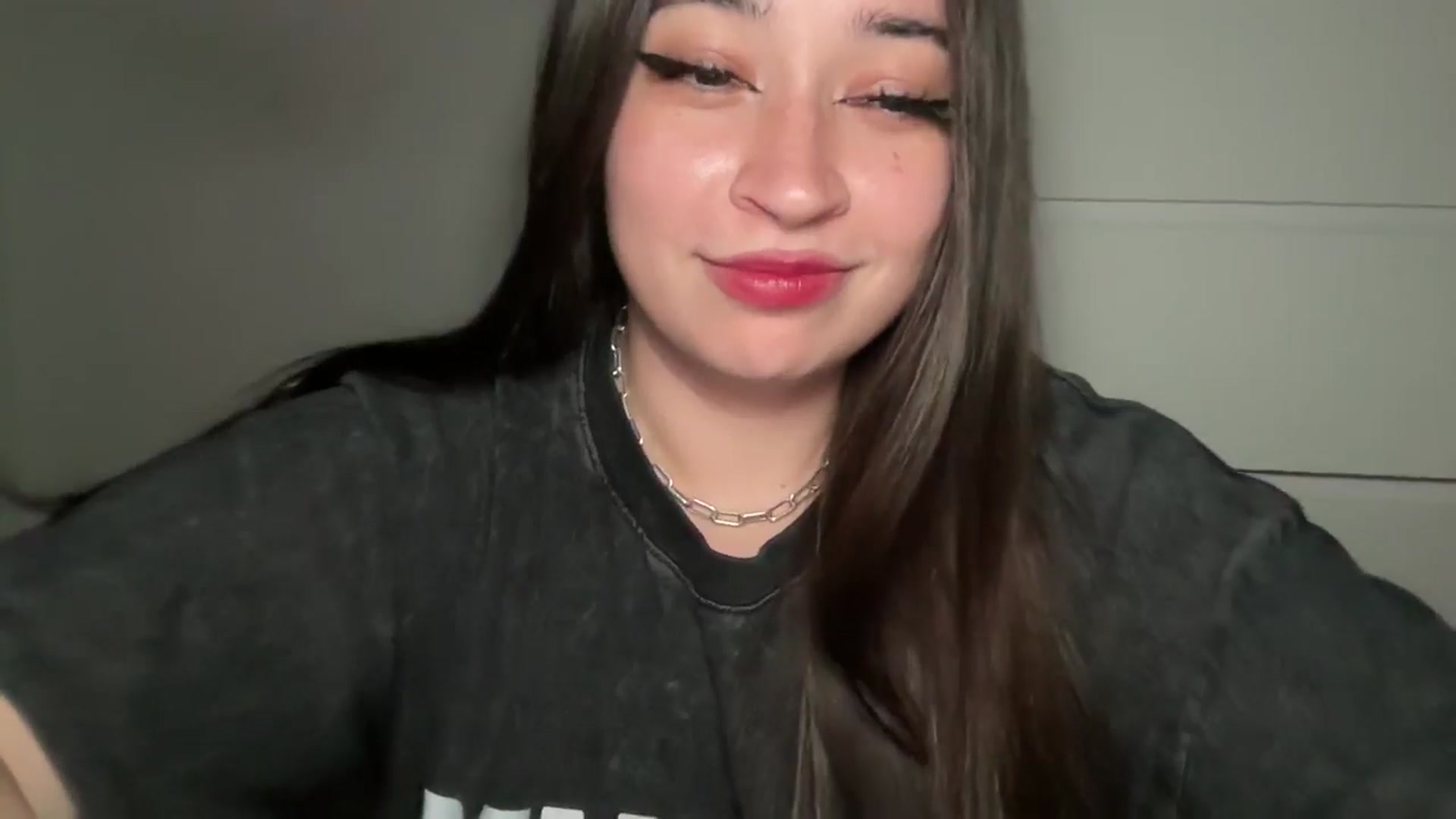 Gallery image thumbnail from Hasymura's myfreecams stream on, 09/03/2024, 23:02 image 10 of 20