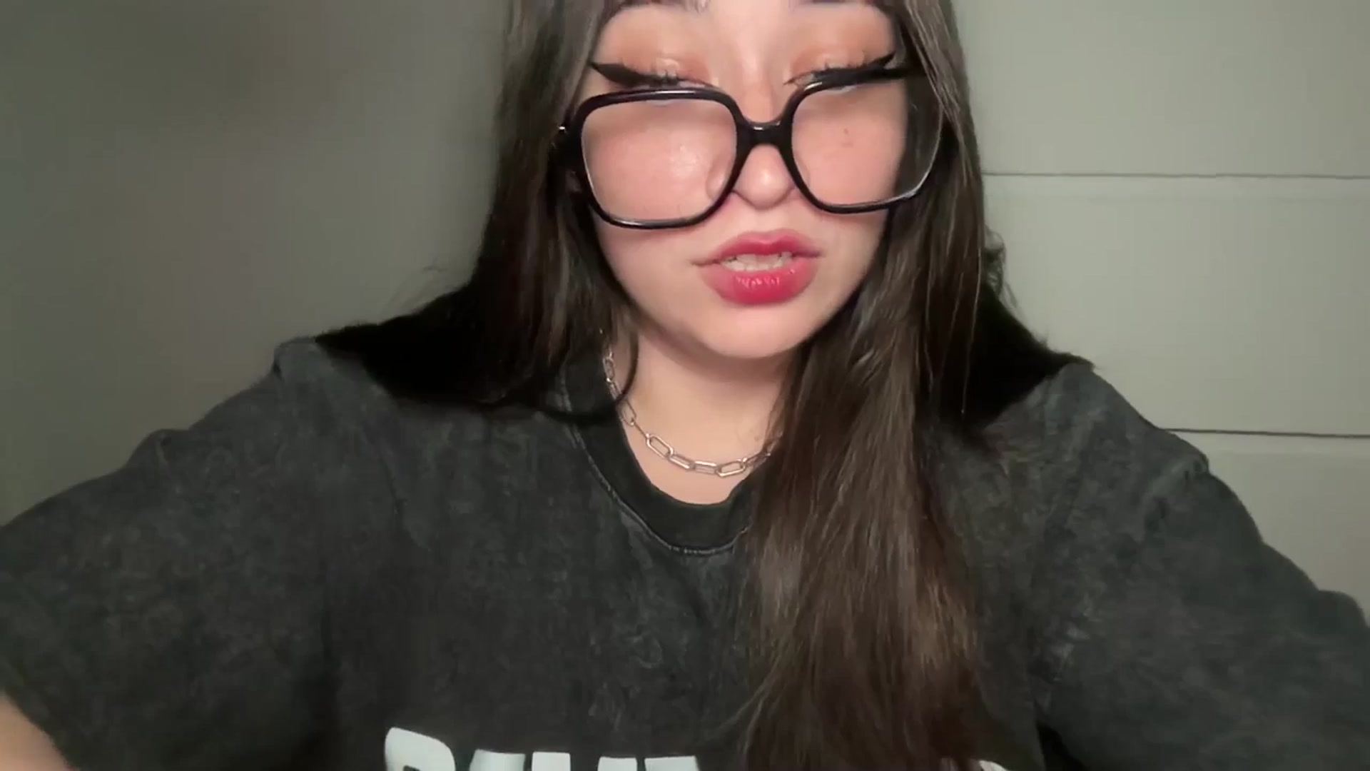 Gallery image thumbnail from Hasymura's myfreecams stream on, 09/03/2024, 23:02 image 18 of 20