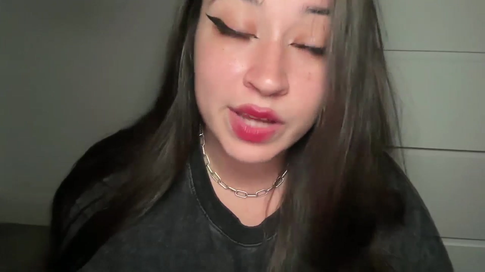 Gallery image thumbnail from Hasymura's myfreecams stream on, 09/03/2024, 23:02 image 8 of 20