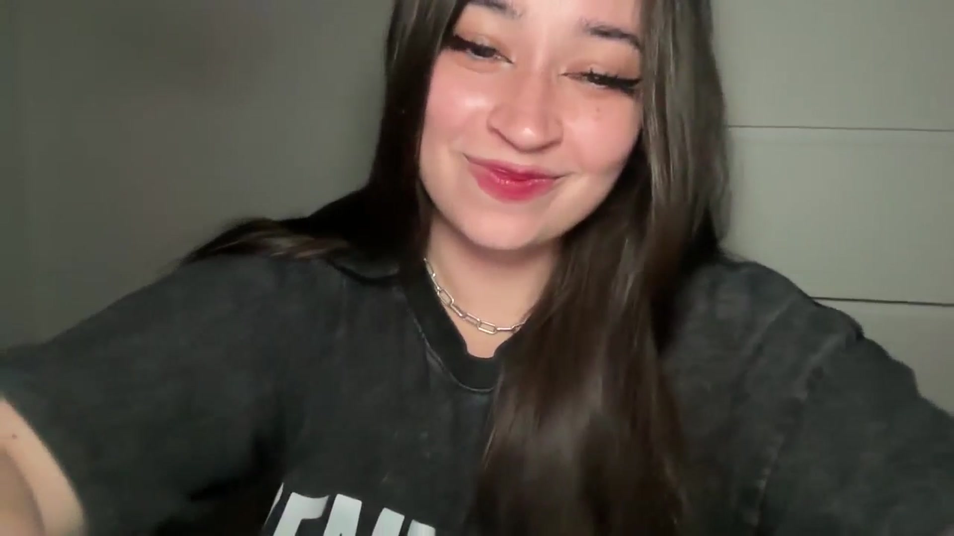 Gallery image thumbnail from Hasymura's myfreecams stream on, 09/03/2024, 23:02 image 5 of 20
