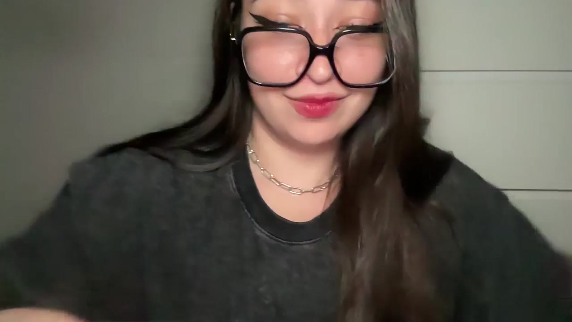 Gallery image thumbnail from Hasymura's myfreecams stream on, 09/03/2024, 23:02 image 19 of 20