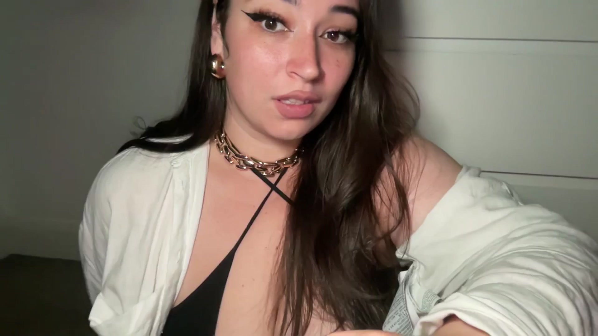 Gallery image thumbnail from Hasymura's myfreecams stream on, 09/05/2024, 24:25 image 20 of 20