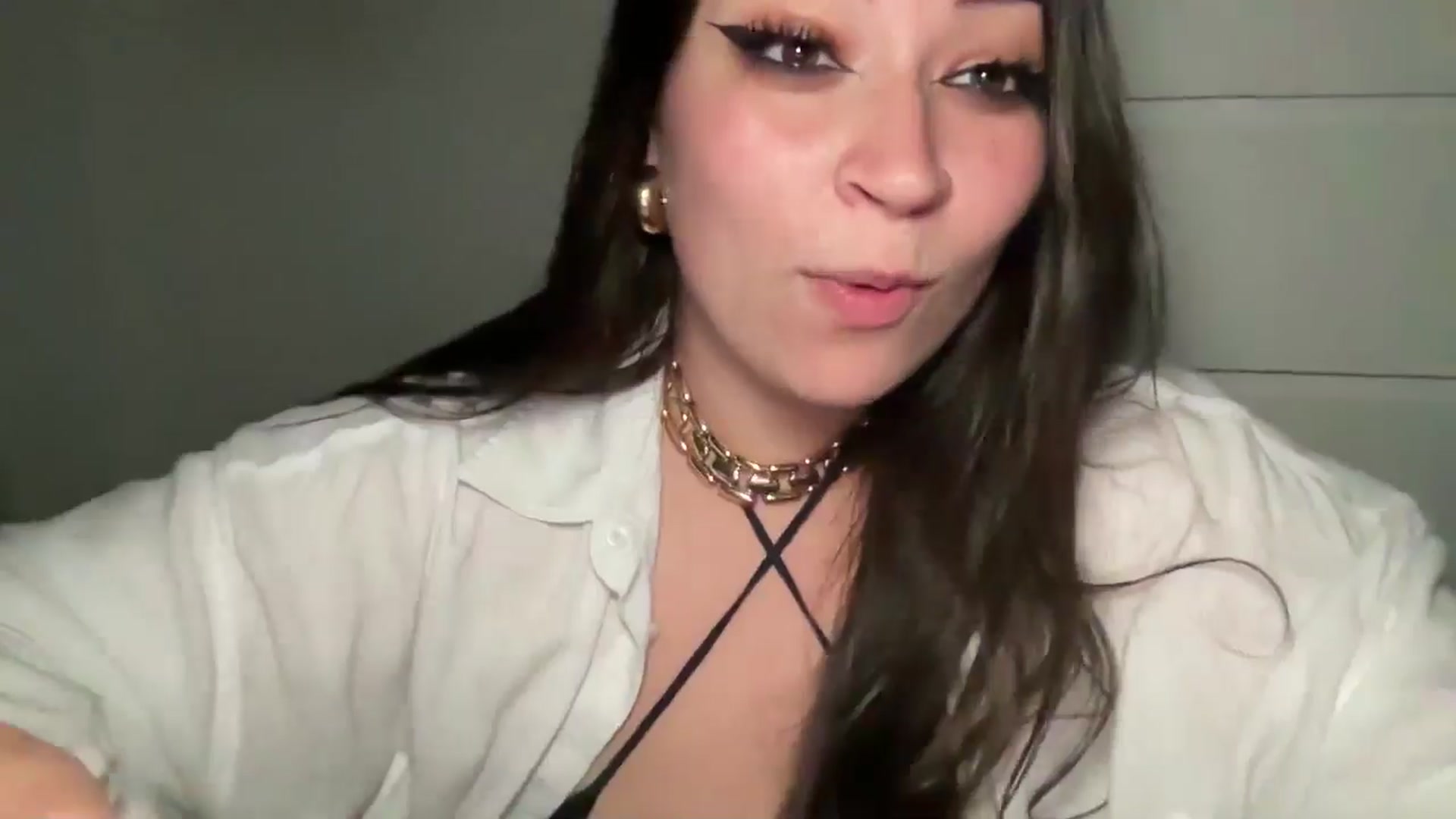 Gallery image thumbnail from Hasymura's myfreecams stream on, 09/08/2024, 02:00 image 14 of 20