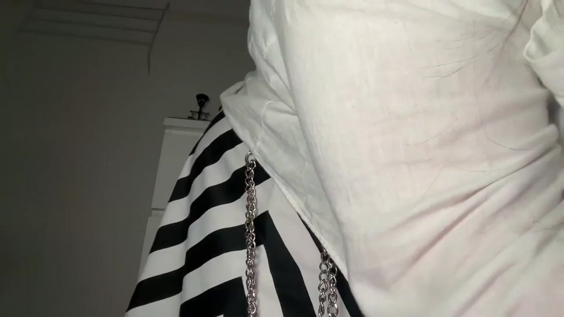 Gallery image thumbnail from Hasymura's myfreecams stream on, 09/10/2024, 24:00 image 20 of 20
