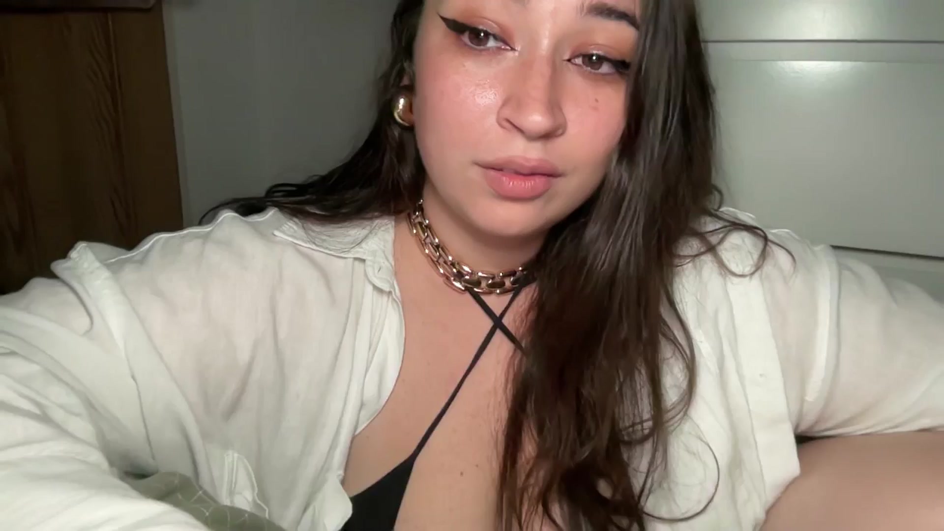Gallery image thumbnail from Hasymura's myfreecams stream on, 09/11/2024, 24:02 image 1 of 20