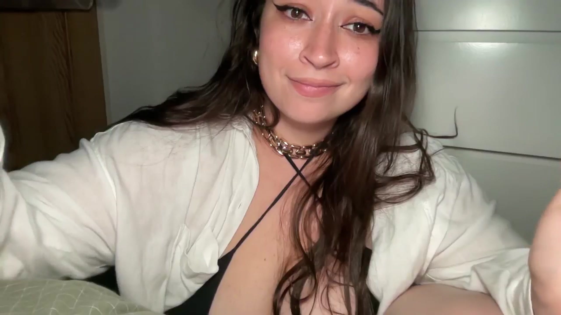 Gallery image thumbnail from Hasymura's myfreecams stream on, 09/11/2024, 24:02 image 14 of 20