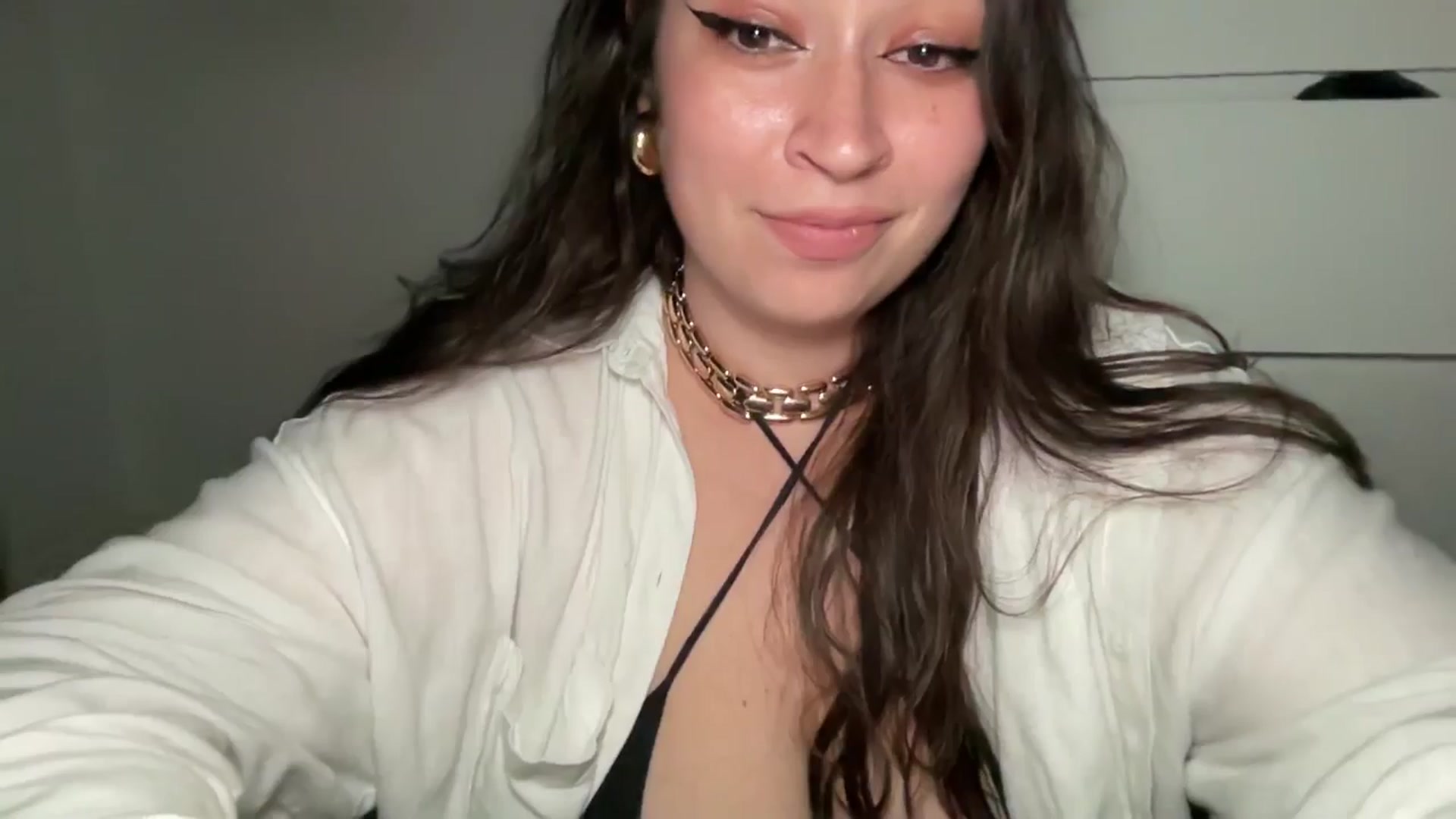 Gallery image thumbnail from Hasymura's myfreecams stream on, 09/11/2024, 24:02 image 16 of 20