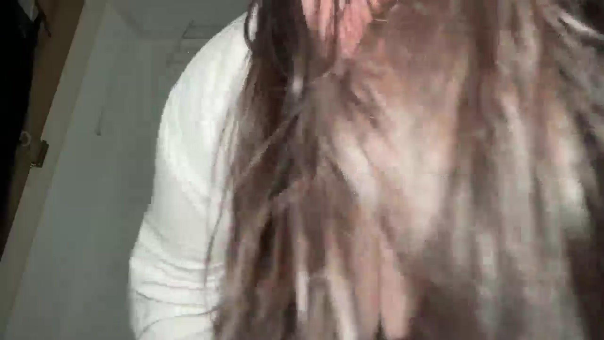 Gallery image thumbnail from Hasymura's myfreecams stream on, 09/18/2024, 23:24 image 13 of 20