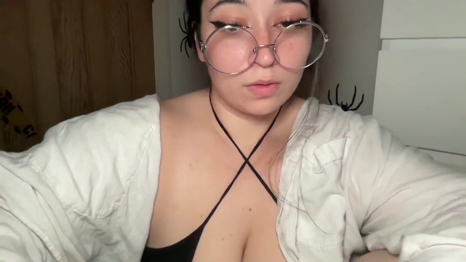 Gallery image thumbnail from Hasymura's myfreecams stream on, 10/20/2024, 22:08 image 20 of 20