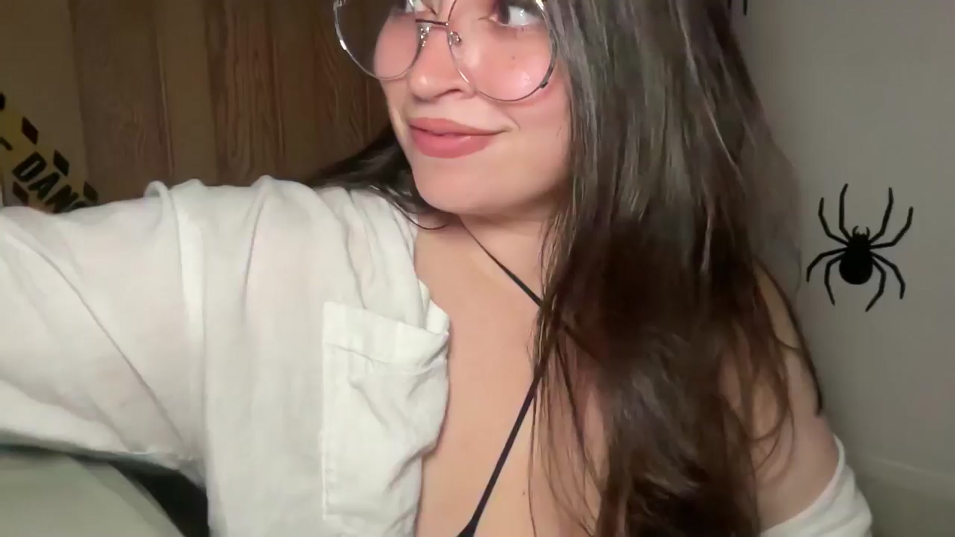 Gallery image thumbnail from Hasymura's myfreecams stream on, 10/23/2024, 24:41 image 1 of 20