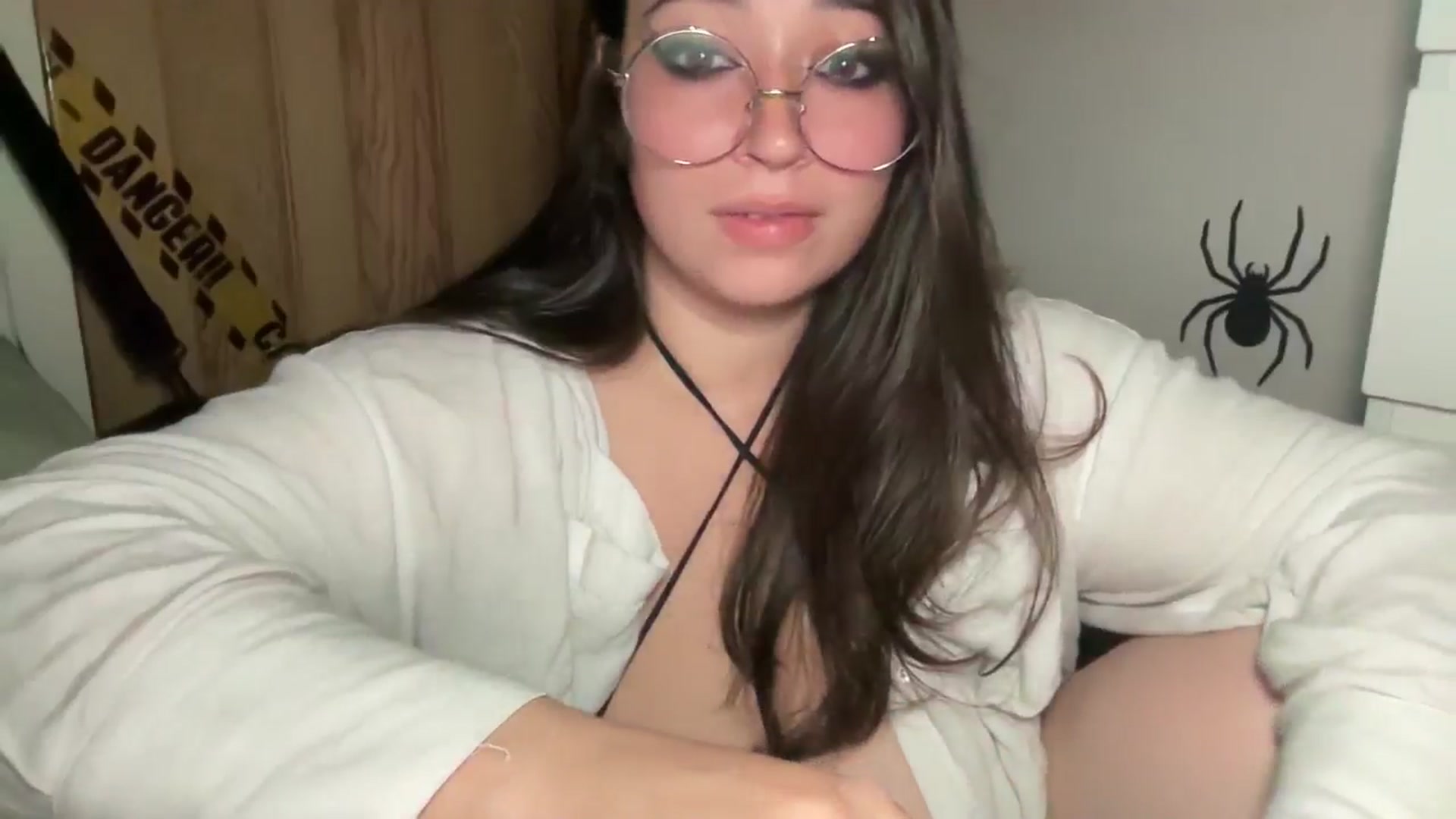 Gallery image thumbnail from Hasymura's myfreecams stream on, 10/24/2024, 22:37 image 20 of 20