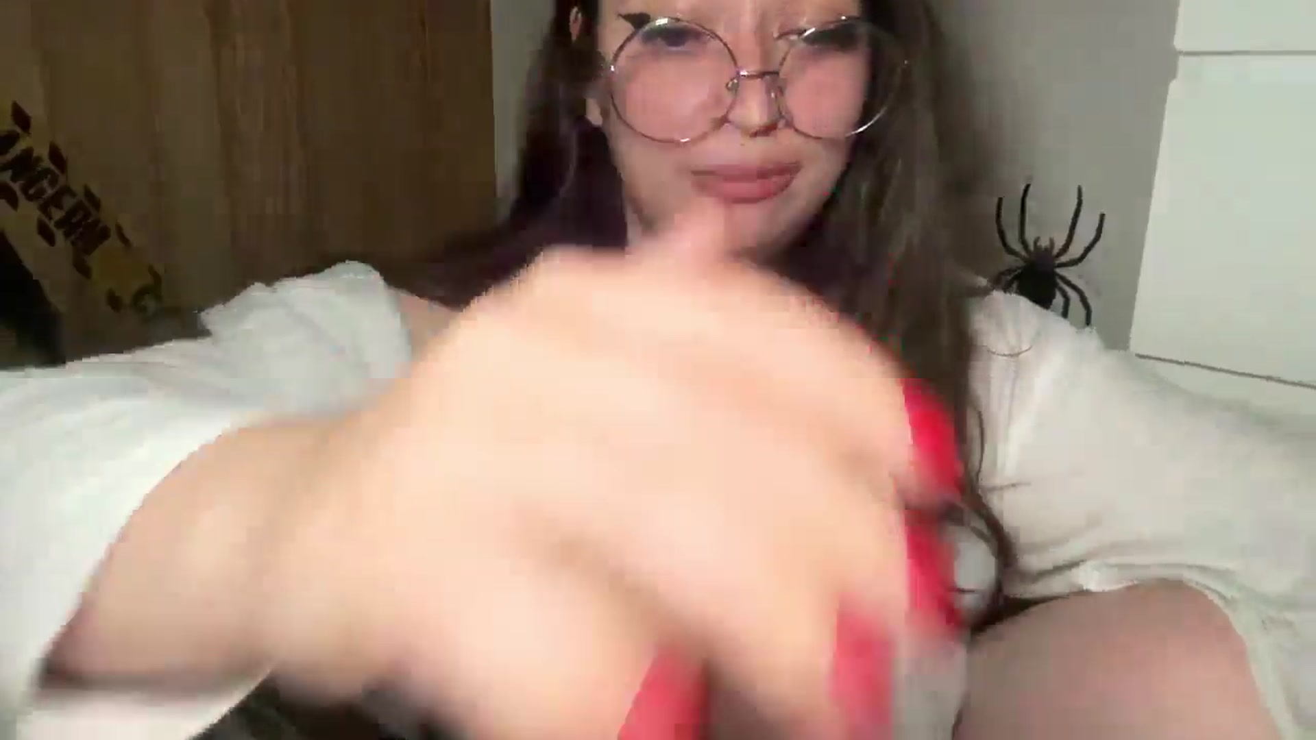 Gallery image thumbnail from Hasymura's myfreecams stream on, 10/26/2024, 22:19 image 17 of 20