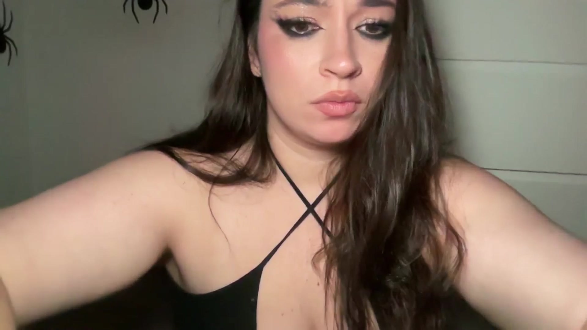 Gallery image thumbnail from Hasymura's myfreecams stream on, 10/29/2024, 01:45 image 9 of 20