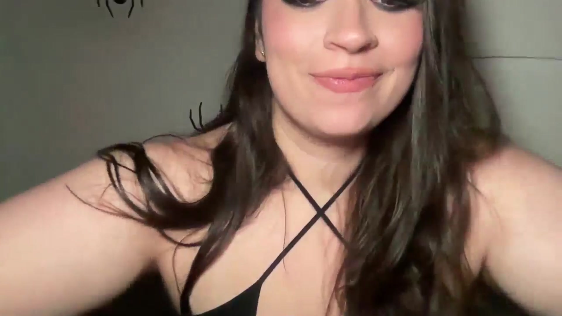Gallery image thumbnail from Hasymura's myfreecams stream on, 10/29/2024, 01:45 image 12 of 20