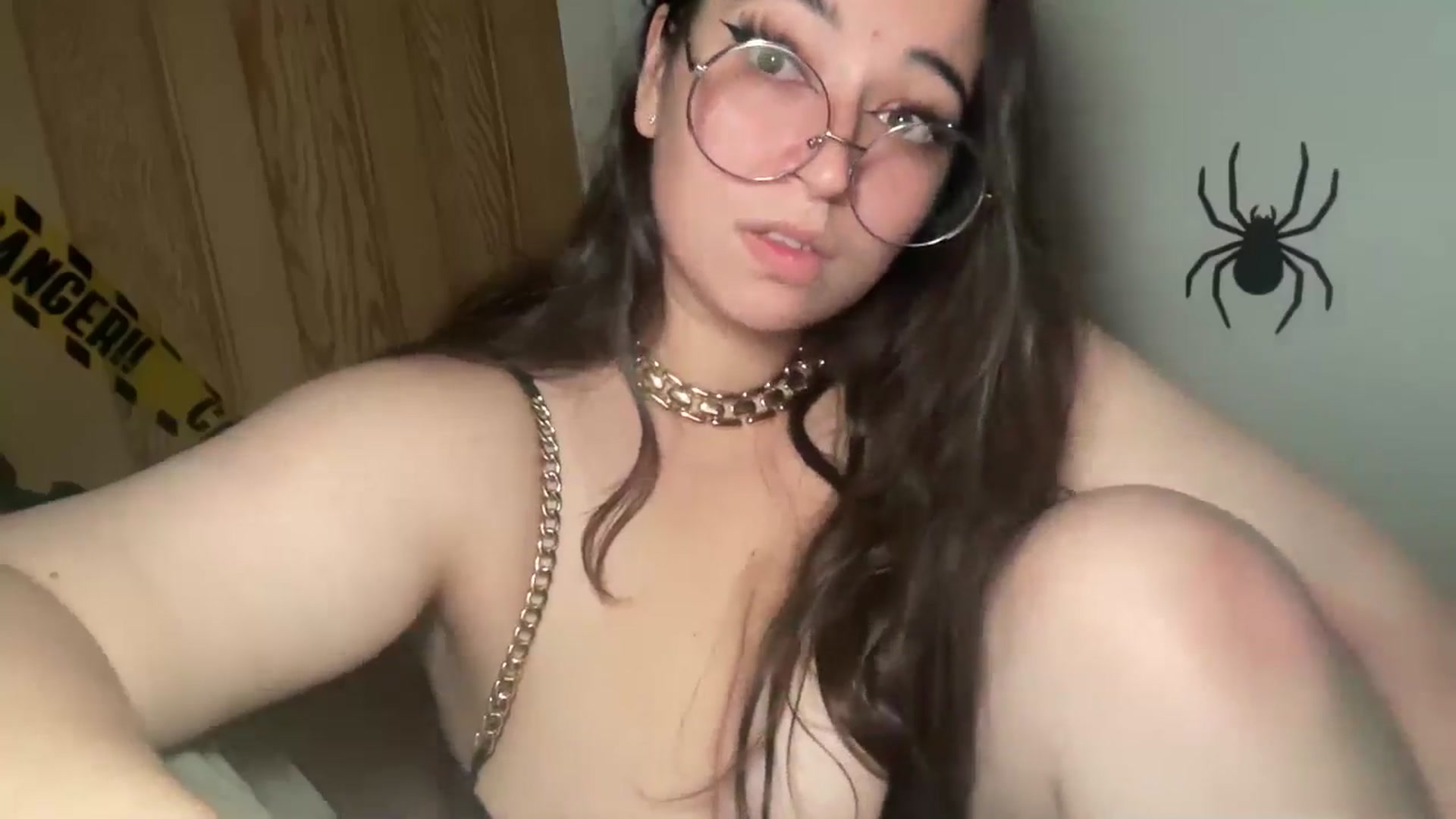 Gallery image thumbnail from Hasymura's myfreecams stream on, 11/02/2024, 23:46 image 18 of 20