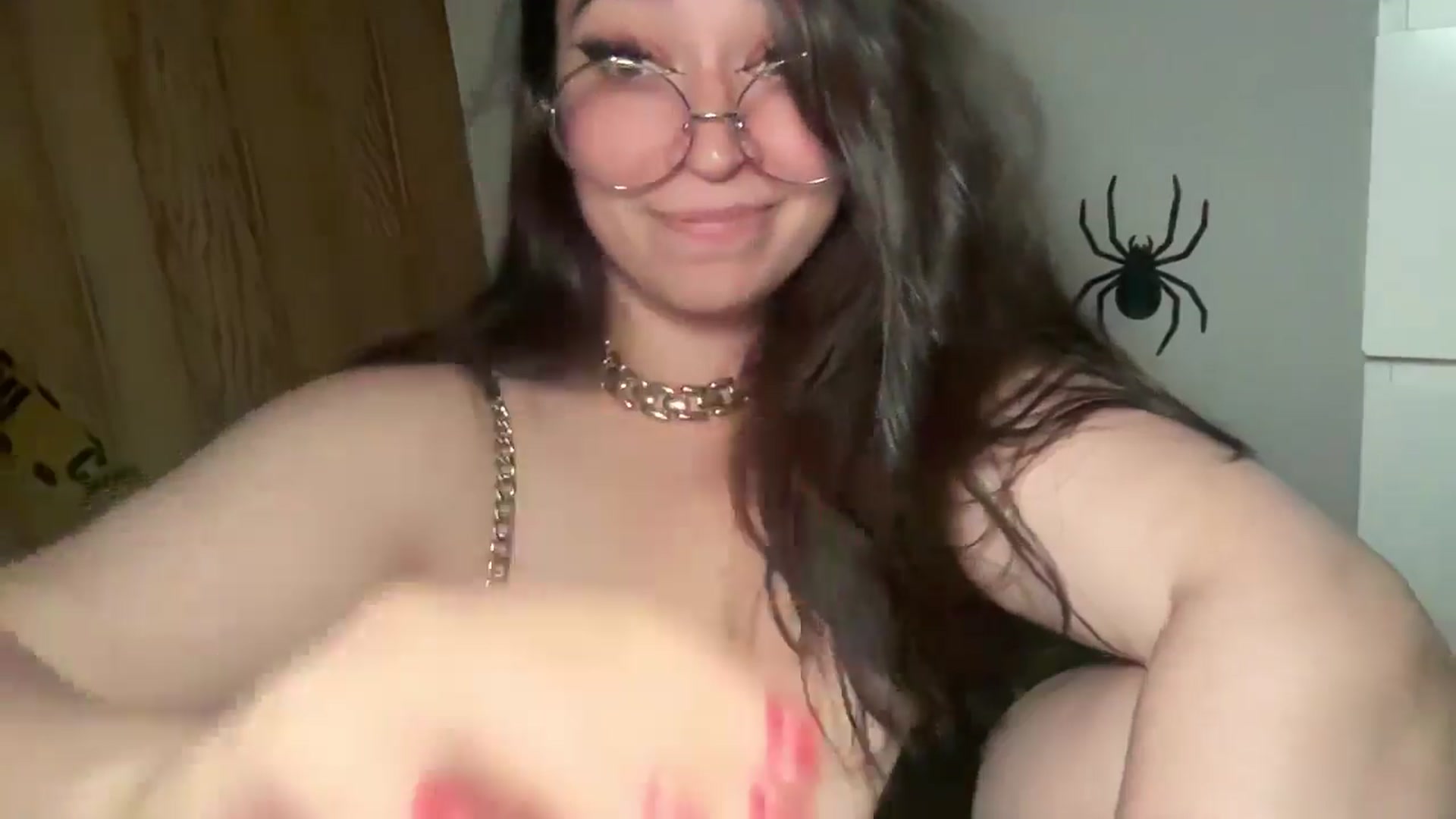 Gallery image thumbnail from Hasymura's myfreecams stream on, 11/03/2024, 24:16 image 15 of 20