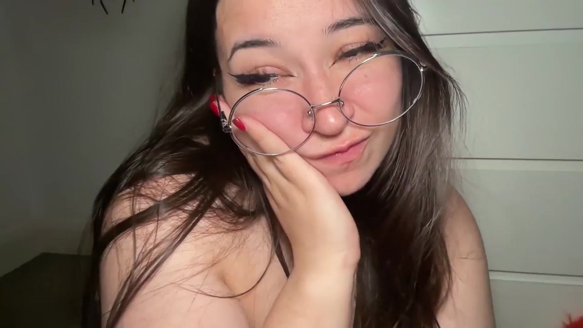 Gallery image thumbnail from Hasymura's myfreecams stream on, 11/16/2024, 02:13 image 15 of 20