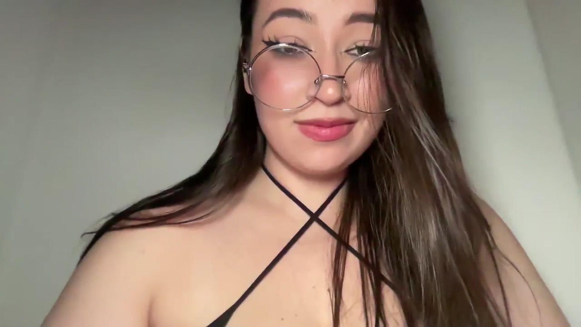 Gallery image thumbnail from Hasymura's myfreecams stream on, 01/26/2025, 22:41 image 7 of 20