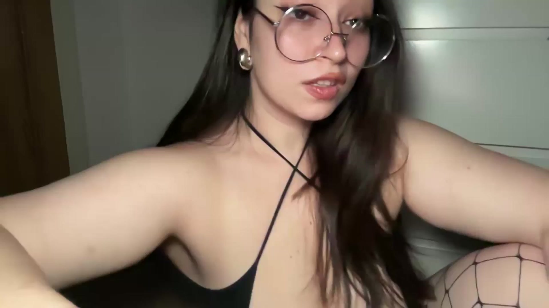 Gallery image thumbnail from Hasymura's myfreecams stream on, 02/04/2025, 22:53 image 20 of 20