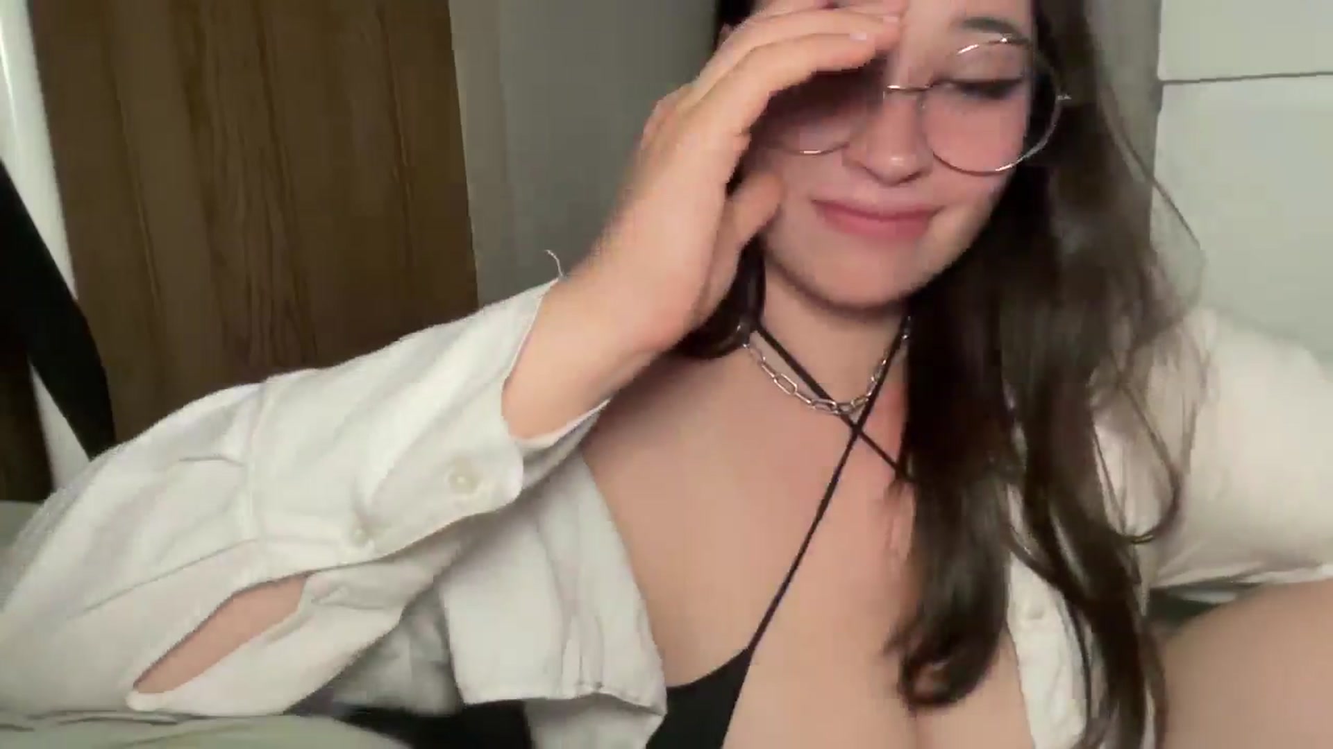 Gallery image thumbnail from Hasymura's myfreecams stream on, 06/30/2025, 22:09 image 15 of 20