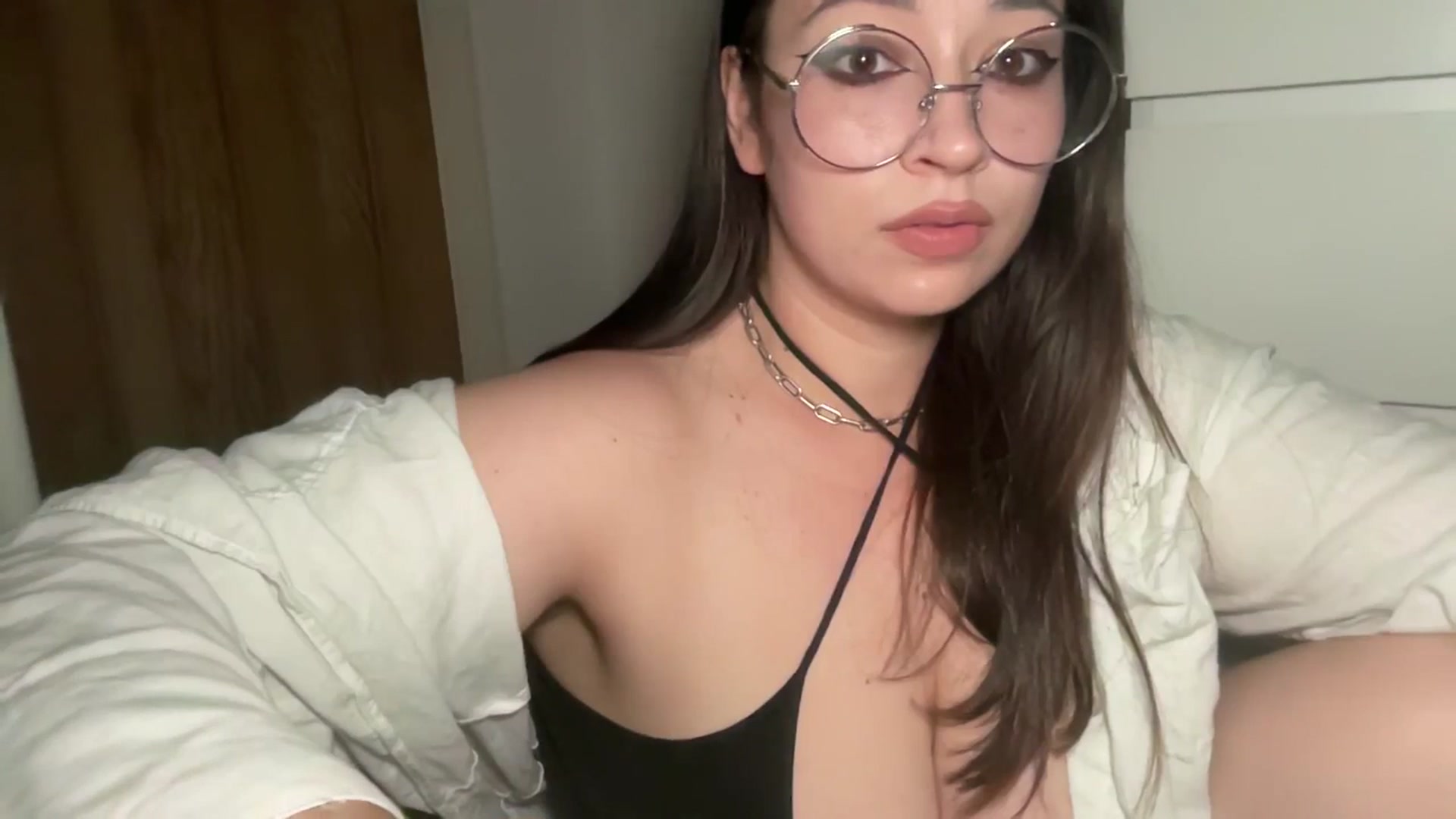 Gallery image thumbnail from Hasymura's myfreecams stream on, 07/03/2025, 20:38 image 14 of 20