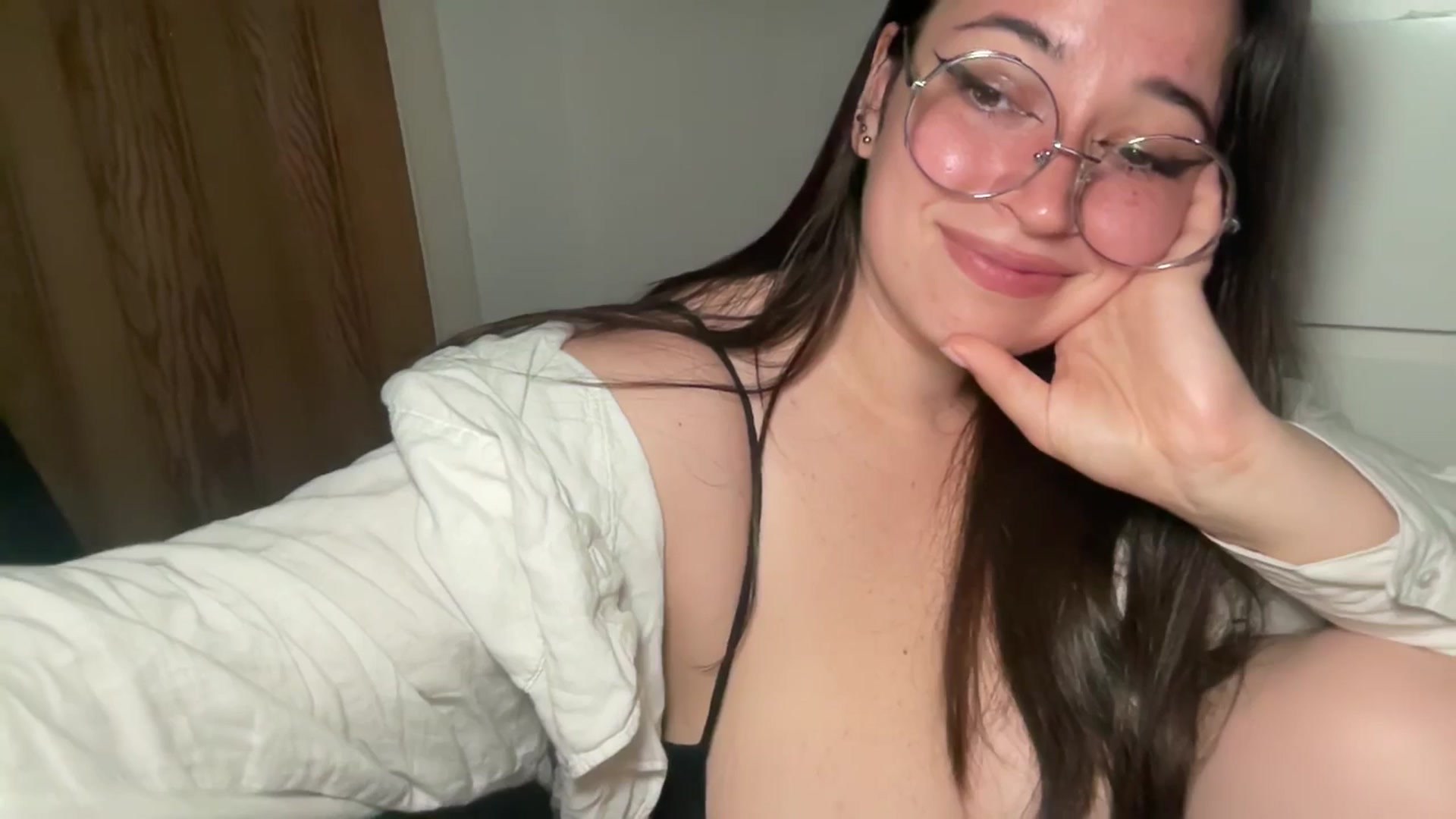 Gallery image thumbnail from Hasymura's myfreecams stream on, 08/14/2025, 22:58 image 2 of 20