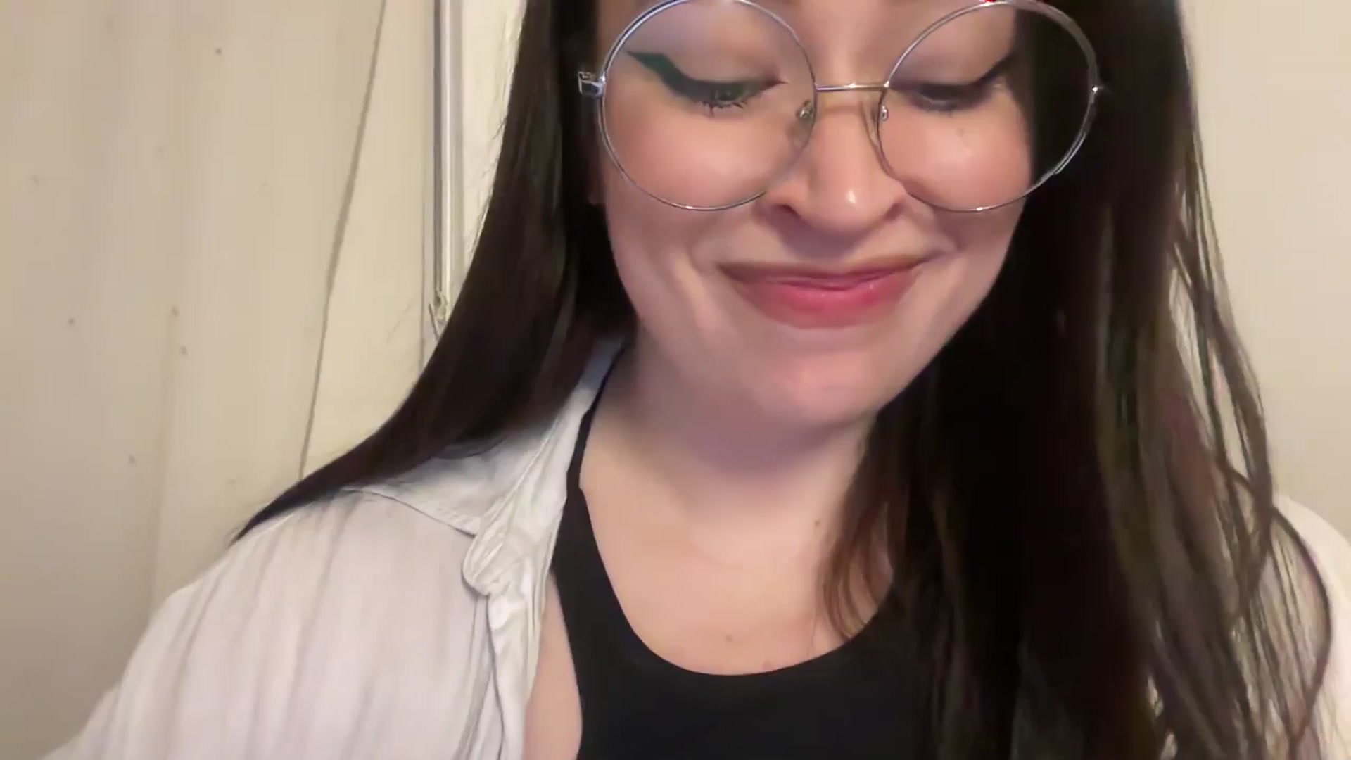Gallery image thumbnail from Hasymura's myfreecams stream on, 02/01/2026, 19:28 image 1 of 20