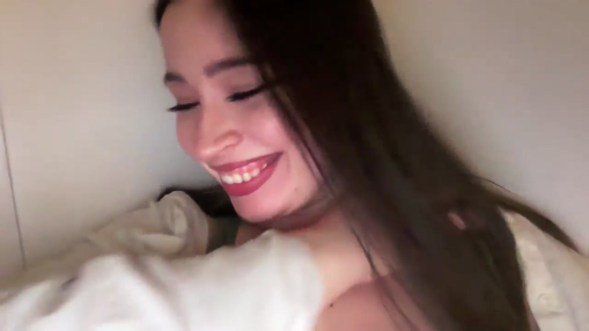 Gallery image thumbnail from Hasymura's myfreecams stream on, 02/04/2026, 21:47 image 19 of 20
