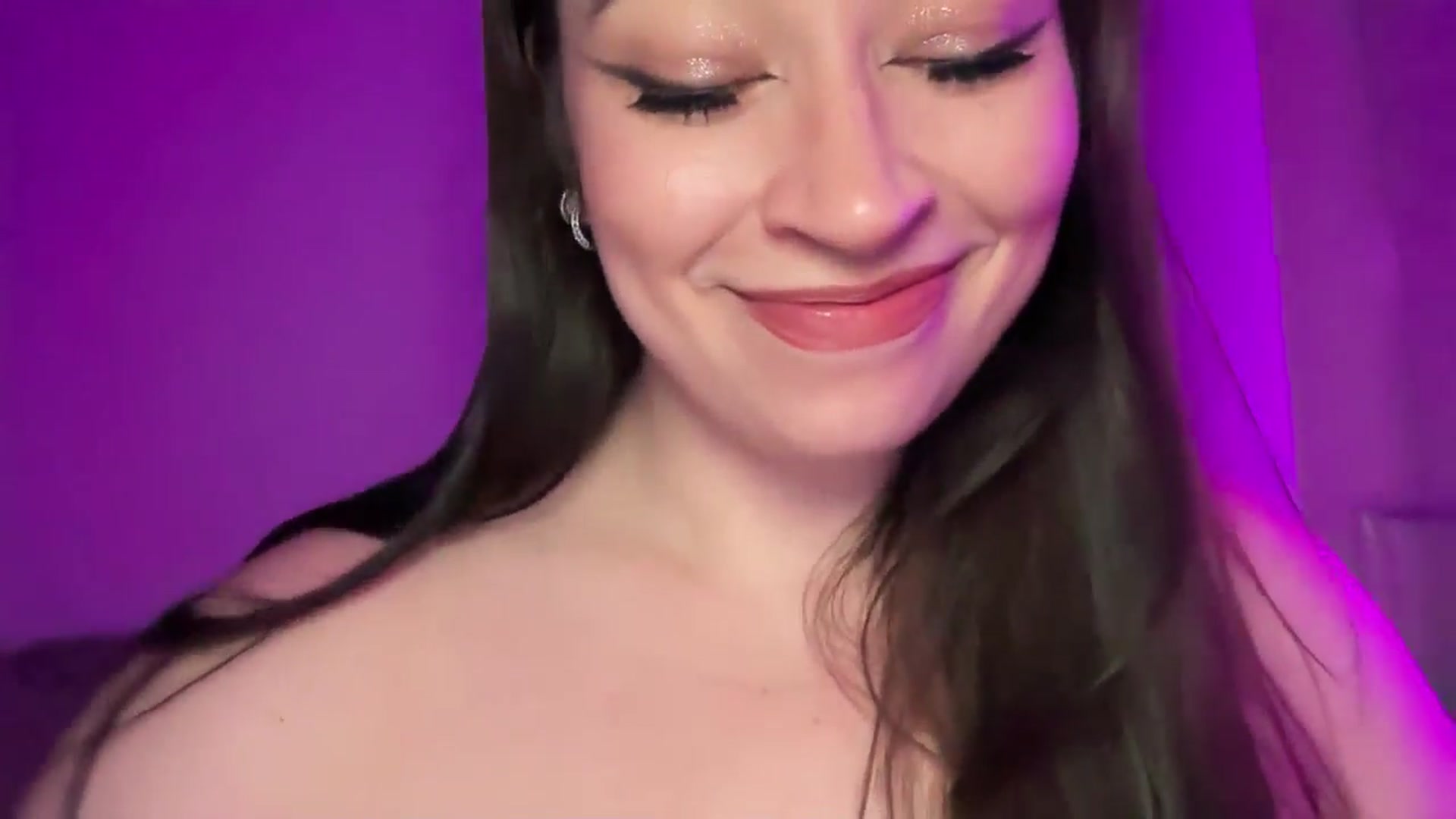 Gallery image thumbnail from Hasymura's myfreecams stream on, 02/10/2026, 01:19 image 20 of 20