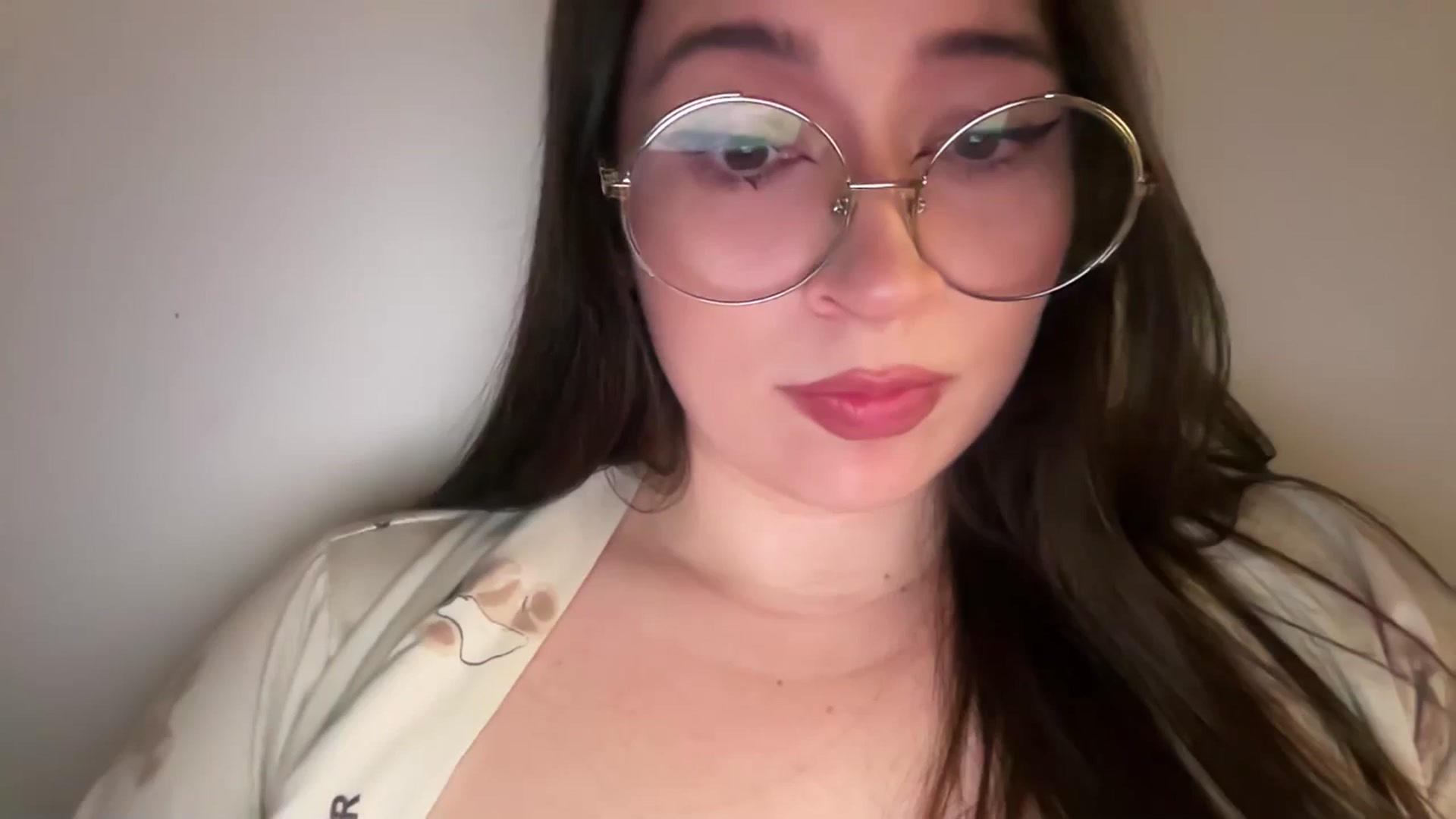 Gallery image thumbnail from Hasymura's myfreecams stream on, 03/06/2026, 24:15 image 1 of 20
