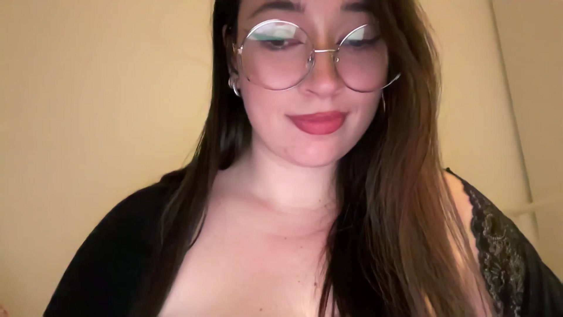 Gallery image thumbnail from Hasymura's myfreecams stream on, 03/25/2026, 24:44 image 20 of 20