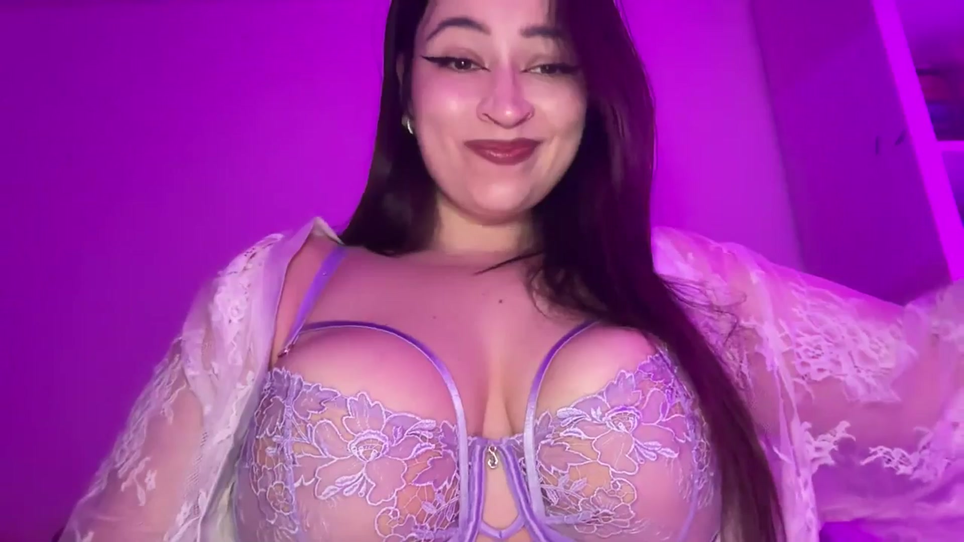 Gallery image thumbnail from Hasymura's myfreecams stream on, 04/16/2026, 21:21 image 8 of 20