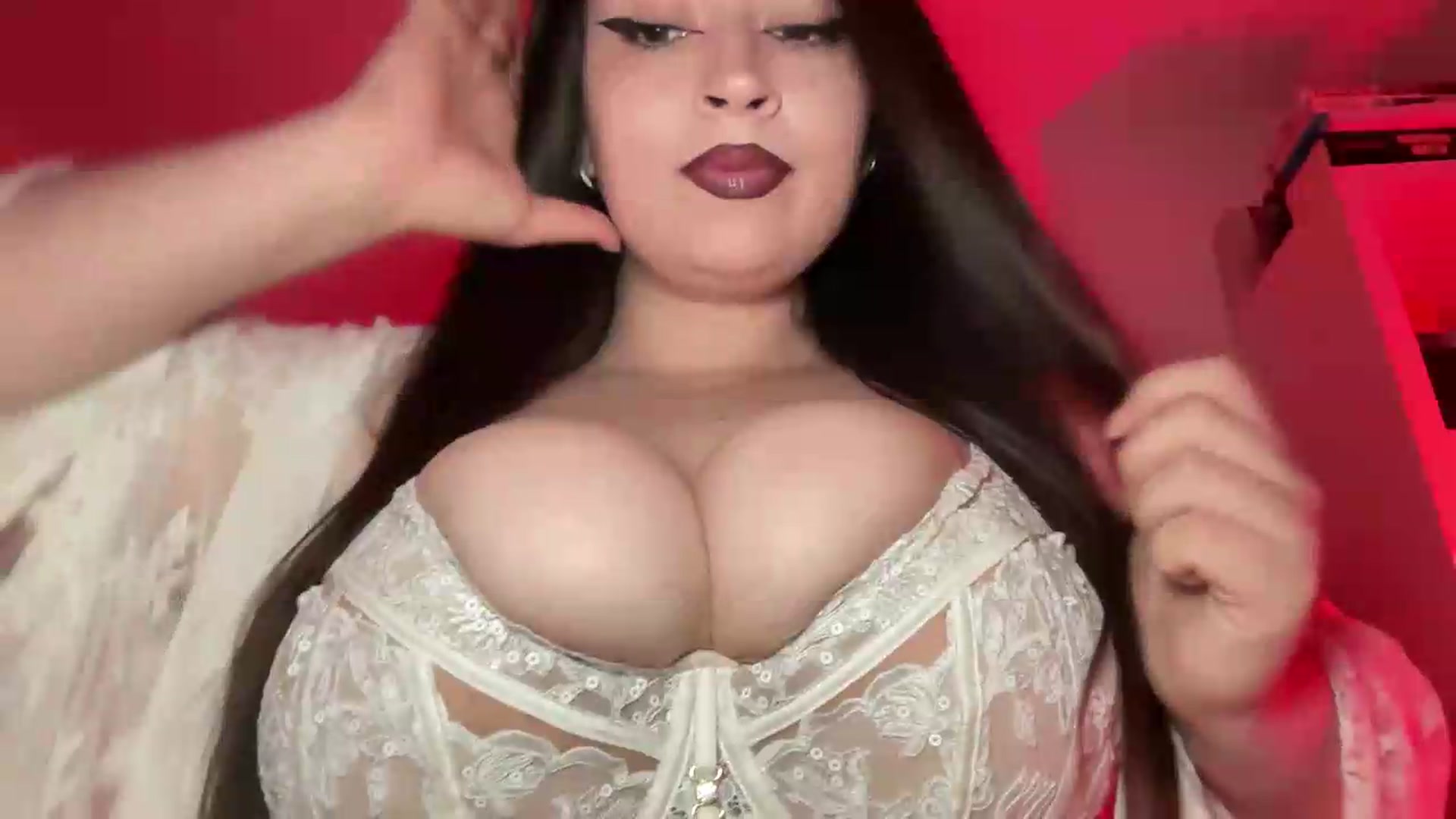 Gallery image thumbnail from Hasymura's myfreecams stream on, 05/14/2026, 22:07 image 11 of 20